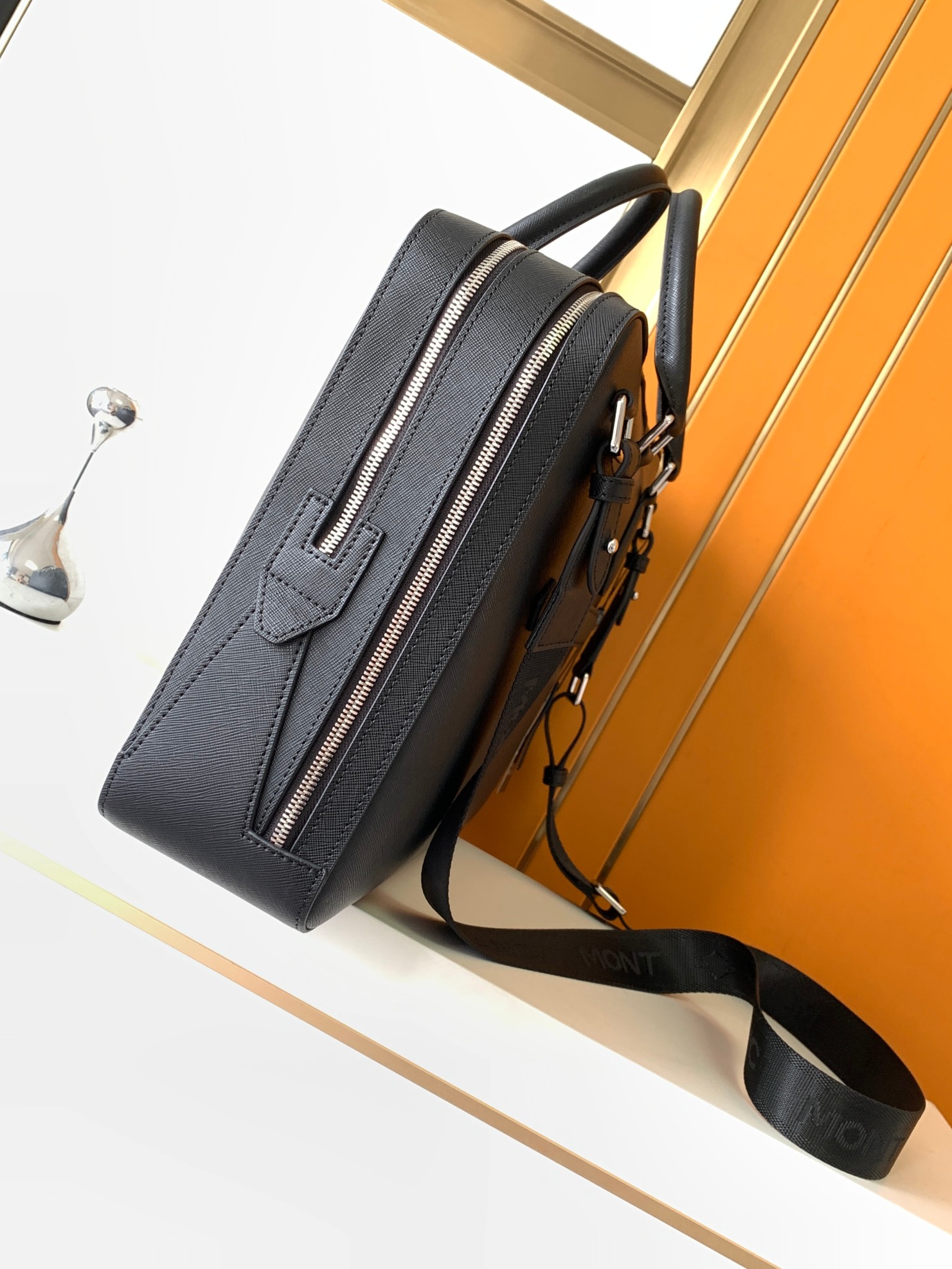 Элитные мужские сумки с верхне – обзор и цена Luxury Bags 2026