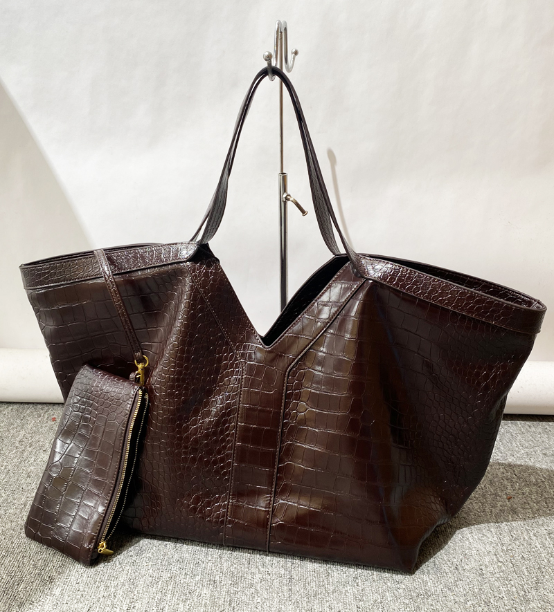Большие сумки-тоут с крокодило – обзор и цена Luxury Bags 2026