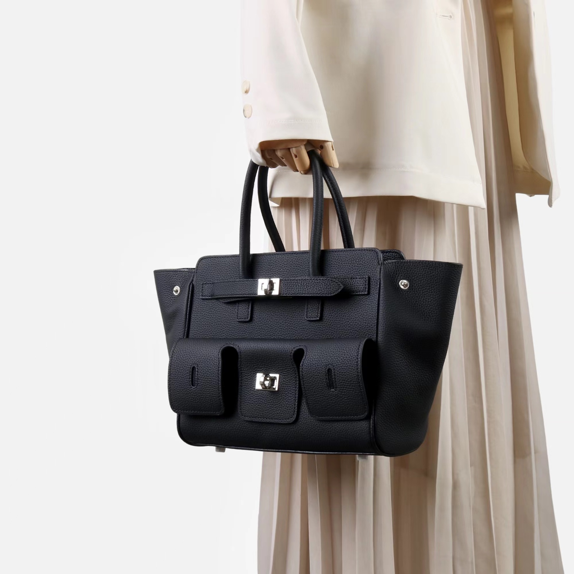 Роскошные брендовые женские су – обзор и цена Luxury Bags With Silver Hardware
