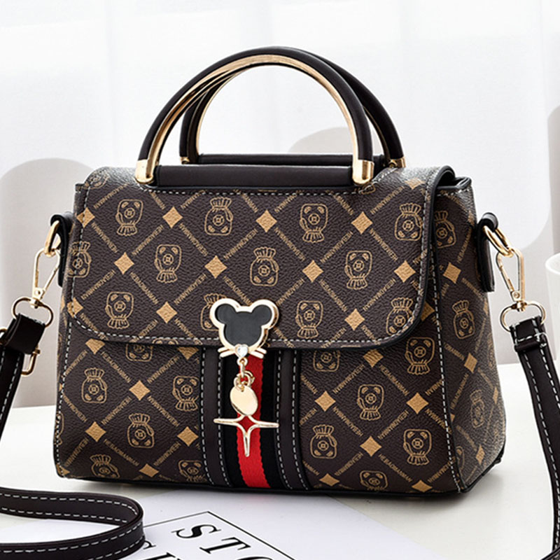 Новая женская сумка через плеч – обзор и цена Tote Bag Leather Monogram