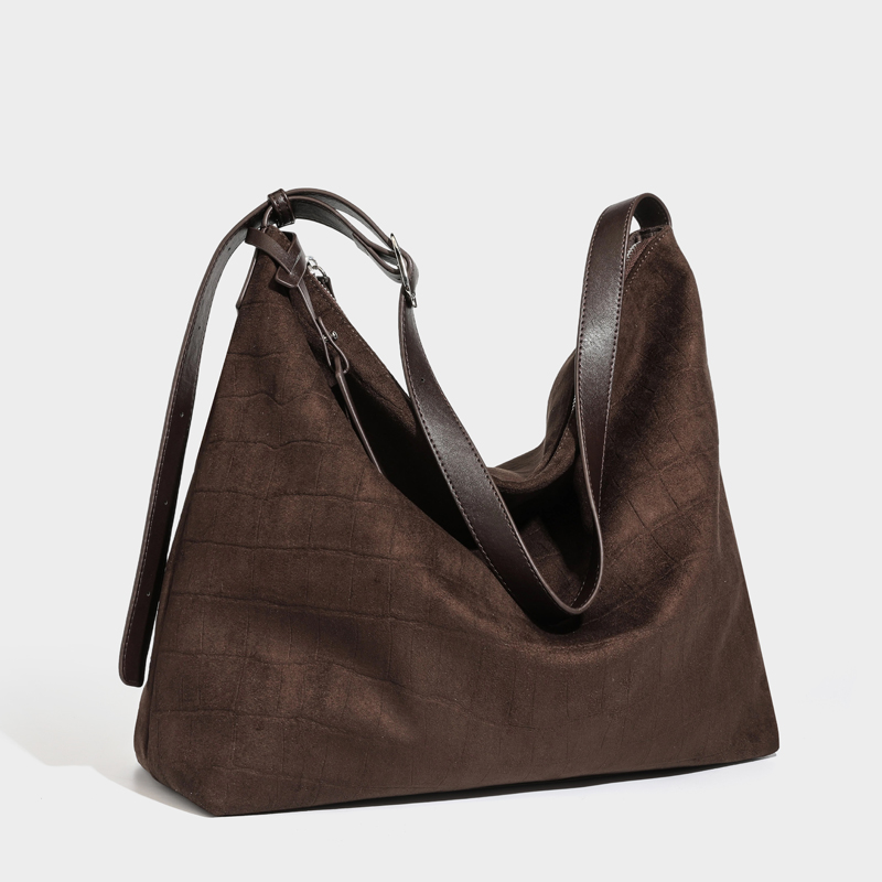 Женские сумки-тоут из искусств – обзор и цена Luxury Bags 2026