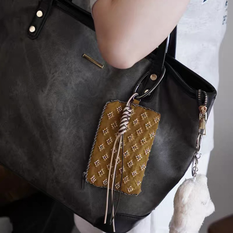 Мини-аксессуары, очаровательны – обзор и цена Luxury Bags 2026