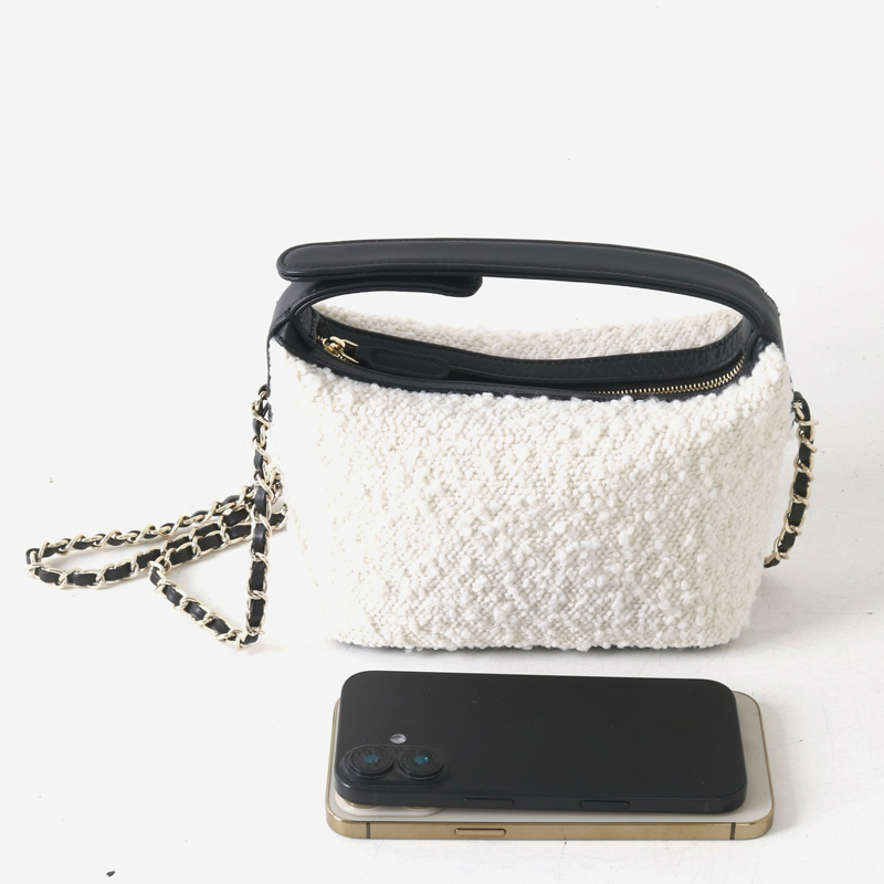 Кожаные классические мини-сумк – обзор и цена Luxury Bags 2026