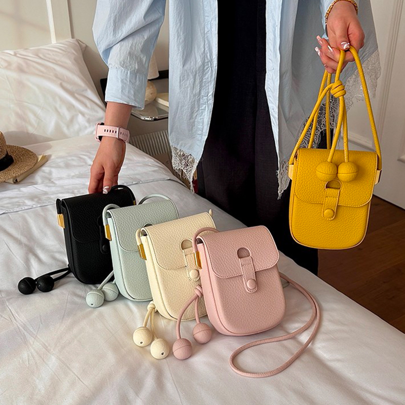 Элегантная мини-сумка через пл – обзор и цена Luxury Bags Leather