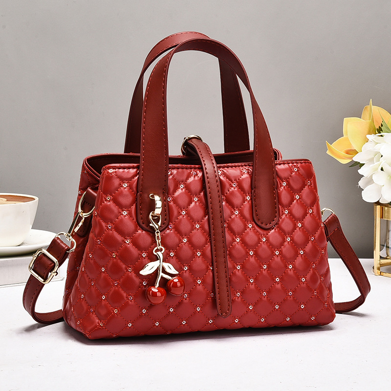 Новая женская сумка через плеч – обзор и цена Tote Bag Leather Monogram