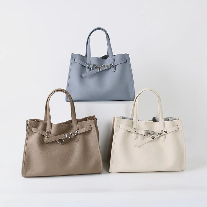 Роскошные брендовые женские су – обзор и цена Luxury Bags With Silver Hardware